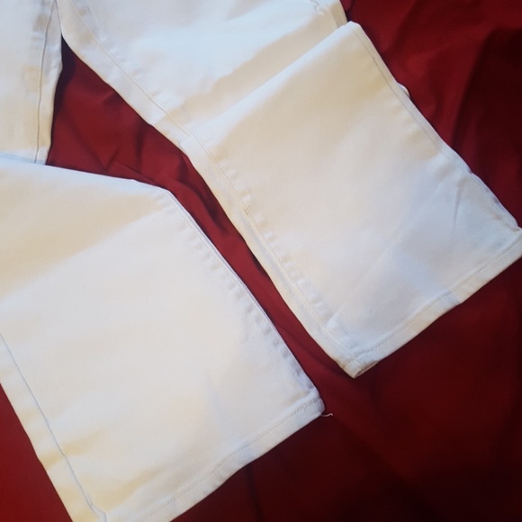 White jeans - Picture 4 of 5